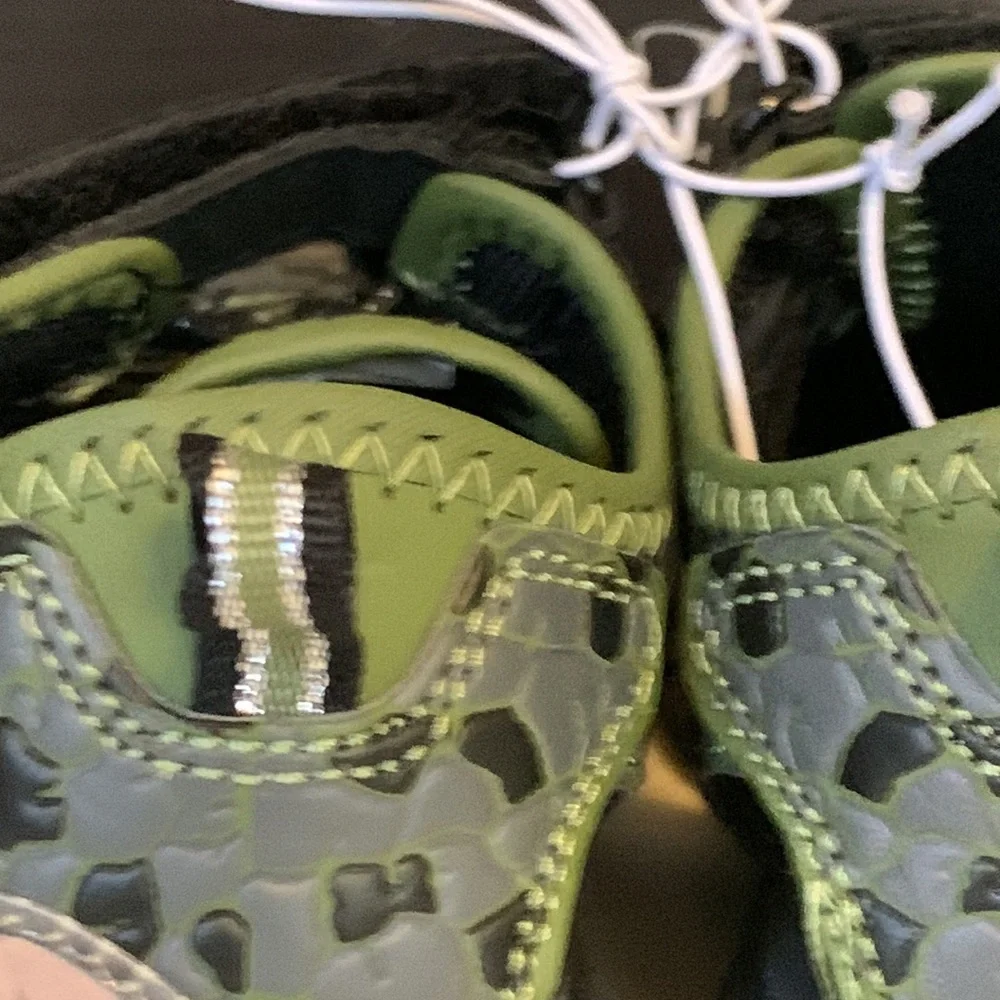 Jurassic World T Rex Light Up Sandals